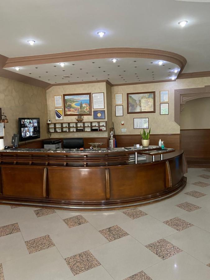 Hotel New Milenium Lukavac Bagian luar foto