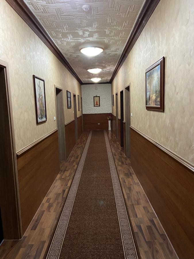 Hotel New Milenium Lukavac Bagian luar foto